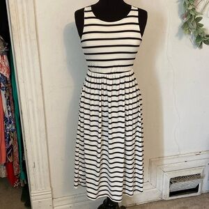 Beeson River Midi Dress Size L